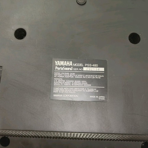 Yamaha PSS-480 like new portable FM synthesizer