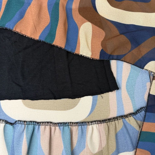 Maxi dress like new with unique pattern in beige and brown