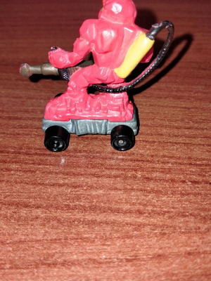 Skateboard Mania red alien used