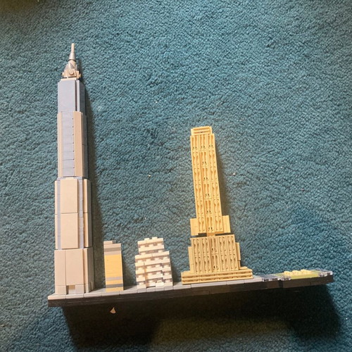 Lego New York like new with missing pieces