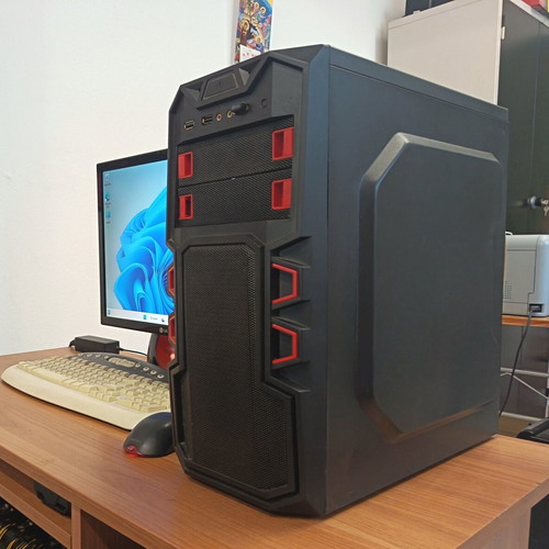 Gaming PC i5 4460 GTX 1060 16GB RAM SSD+HDD like new