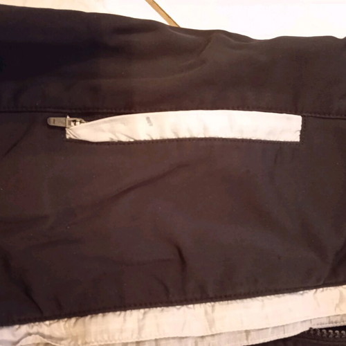 Women's elastic sweatshirt like new, black and gray
