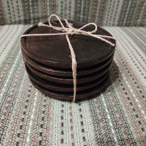 Wooden coasters set of 5, 9.5 cm diameter
