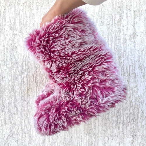 Animal pink fur snow boots size 38 like new