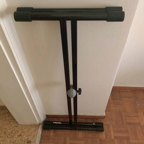 Keyboard stand Proel like new