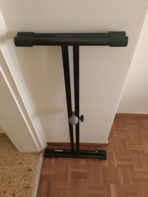 Keyboard stand Proel like new