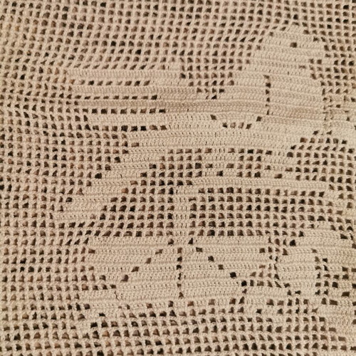Knitted Kalimera table linen like new, handmade