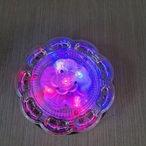 Light effect device with white light, new, battery operated