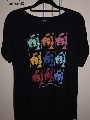 Guess T-shirt black, like new, size S