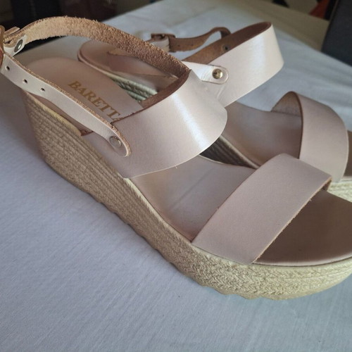 Platform sandals pink nude size 41 like new