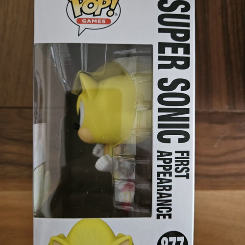 Funko Pop! Games Sonic The Hedgehog Super Sonic #877 AthensCon 2022 new