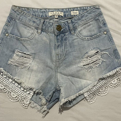 Lynne light blue jean shorts with lace, like new, size S