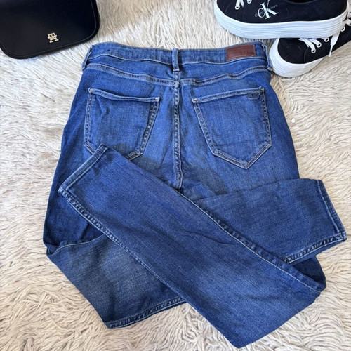 Hollister jeans like new, size M, dark blue
