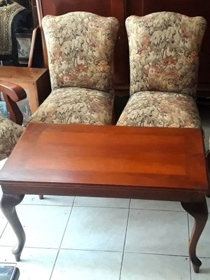 Σαλονάκι vintage μεταχειρισμένο σε άψογη κατάσταση