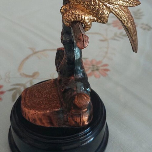 Decorative lighter like new with glowing eyes and sound