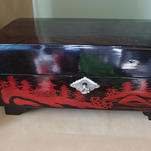 Vintage Japanese TOYO music box jewelry chest with ballerina and dancer