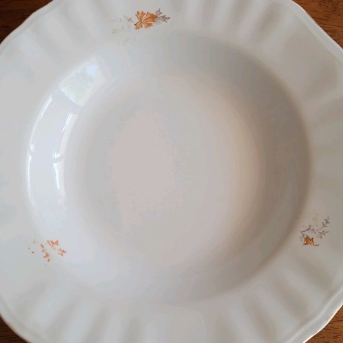 Vintage porcelain plates used, set of 3, Keramikos Greece