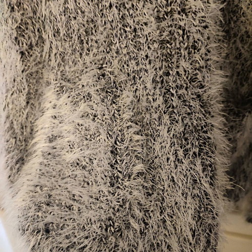 Soft pullover M/L like new, gray