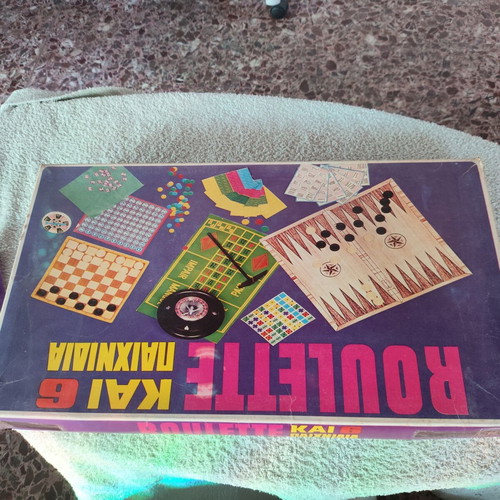 Vintage Roulette and 6 Games set, Greek made, used