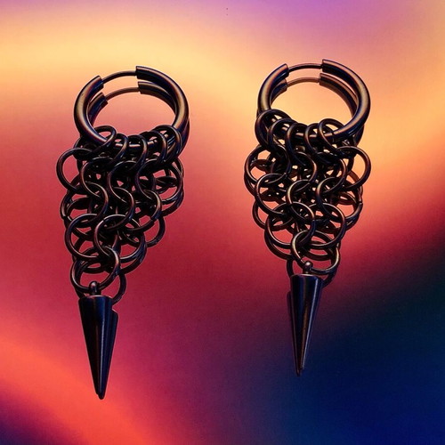 Punk goth chainmail earrings new, silver