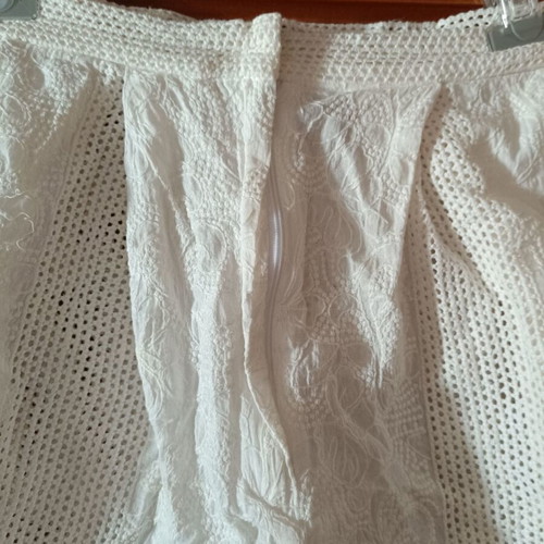 White shorts Vassia Kostara like new with flowers