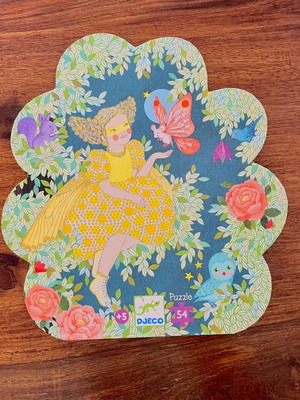 Djeco L'arbre de Flora silhouette puzzle 54 pieces new