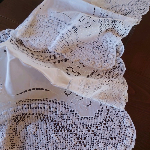 Tablecloths set of 2 60×60 knitted with fabric new