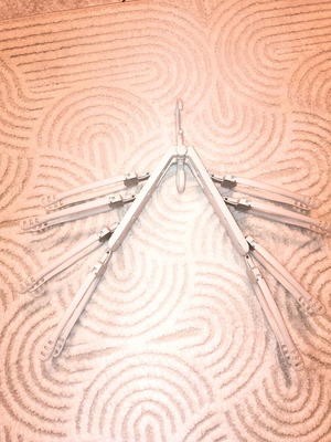Multiple tshirt hanger like new for 8 tshirts or blouses