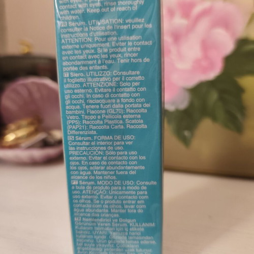 Avon face serum with hyaluronic acid new