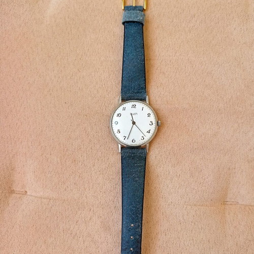 Luch men's mechanical wristwatch with 23 jewels, USSR