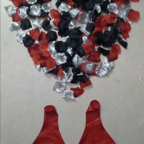 Rose Petals and Large Balloons New for Decoration