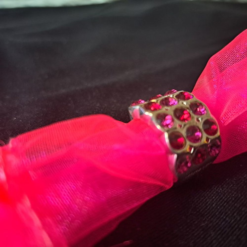 Dyrberg/Kern ring new with 15 large pink and fuchsia Swarovski crystals