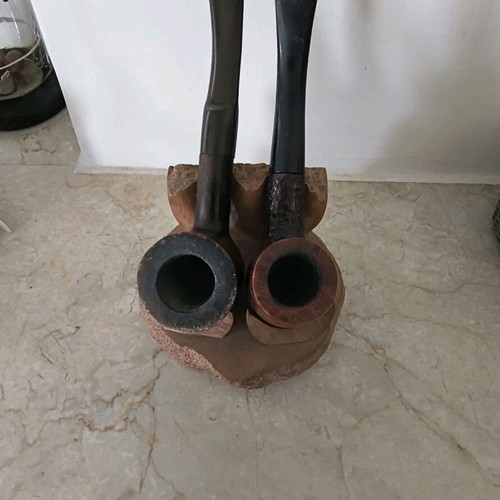 Tobacco pipes used, set with stand