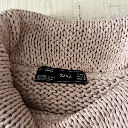 Zara knitted sweater pink like new, size M