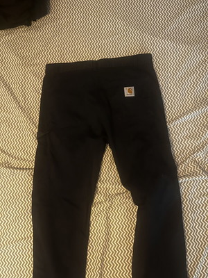 Carhartt WIP black cargo pants size 31/32