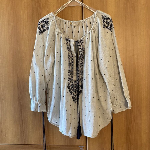 Zara embroidered shirt with puff sleeves, new, size L