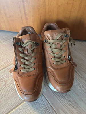 Γυναικεία sneakers δερμάτινα Carmela Footwear σαν καινούργια, καφέ 38