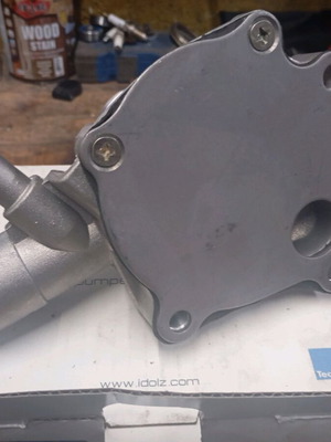 Water pump new for Corolla ke30 without heater