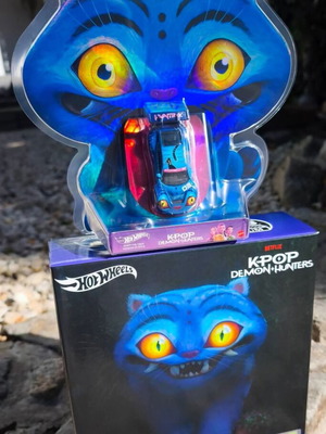 Hot Wheels KPop Demon Hunters Porsche 911 GT3 R 992 αυτοκινητάκι, SDCC ΣΦΡΑΓΙΣΜΕΝΟ