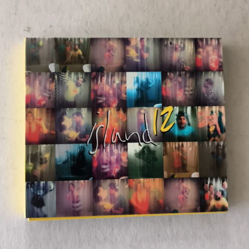 Island 12 2CD set like new, pop