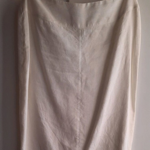 Lola suit set 100% linen size 36 like new, white jacket and skirt