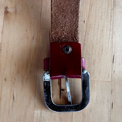 Leather belt burgundy used, size 95