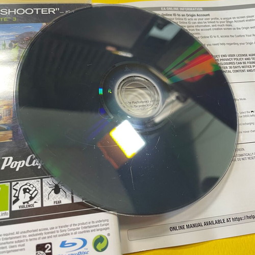 Plants vs Zombies Garden Warfare PS3 like new, action shooter