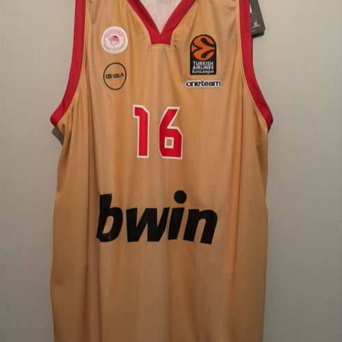 Olympiacos Papapetrou basketball jersey, size XL