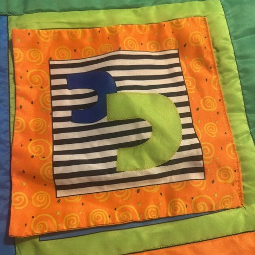 Activity mat used, 70x102 cm