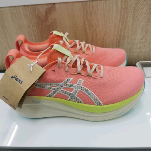 Asics Gel-Nimbus 27 TR sports shoes new, size 40, colorful