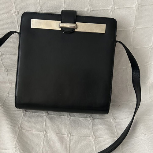Shoulder bag like new