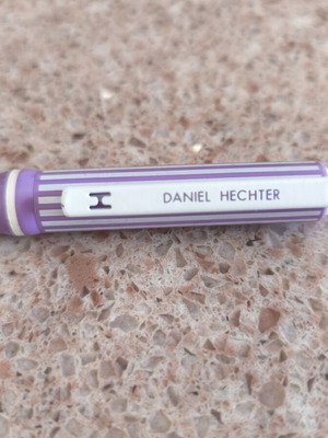 Daniel Hechter pen new