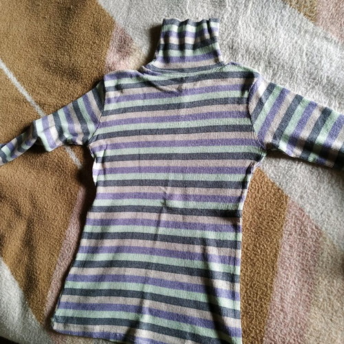 Thin wool turtleneck striped sweater used, size S/M