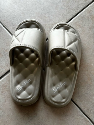 Sunshine Anatomical Slippers new, beige, sizes 38-39